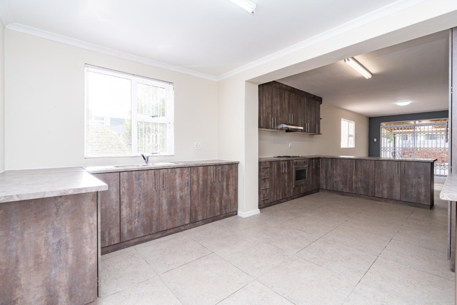 3 Bedroom Property for Sale in Tijgerhof Western Cape